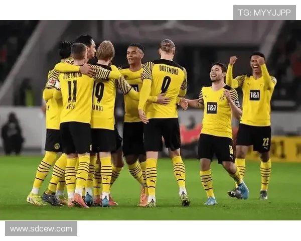 多特欧冠百胜创队史新篇里程碑