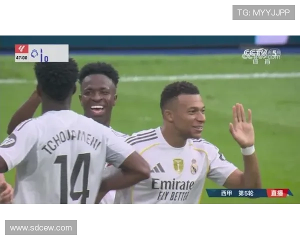 维尼修斯:与姆巴佩默契配合 亚马尔发声至关重要